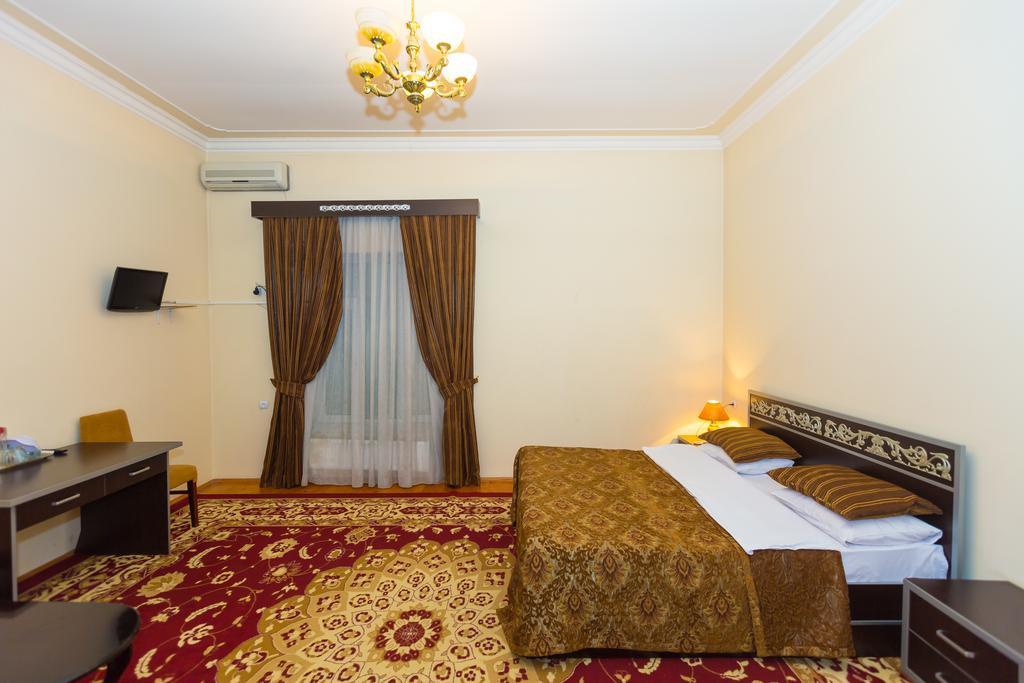 Araz Hotel Baku Extérieur photo