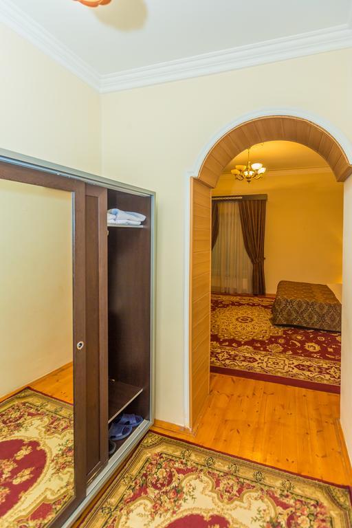 Araz Hotel Baku Extérieur photo