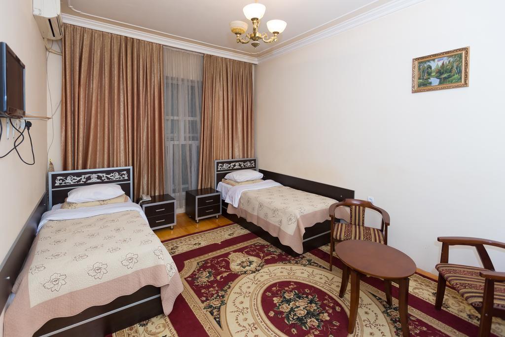 Araz Hotel Baku Extérieur photo
