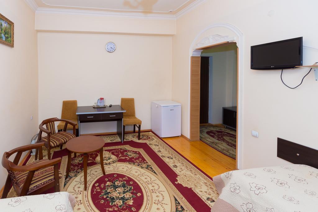 Araz Hotel Baku Extérieur photo
