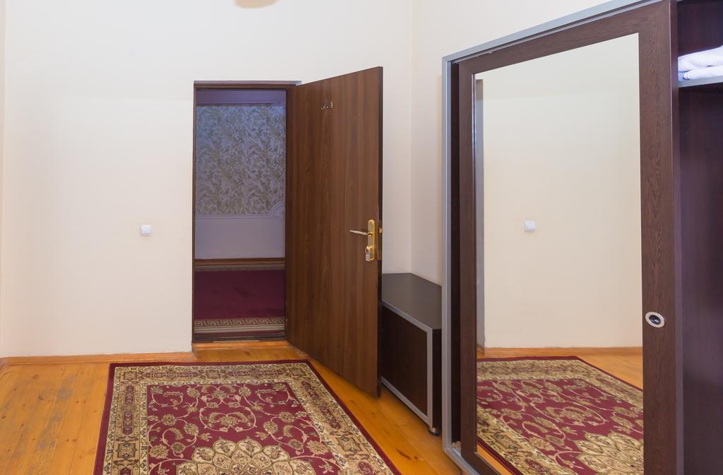Araz Hotel Baku Extérieur photo