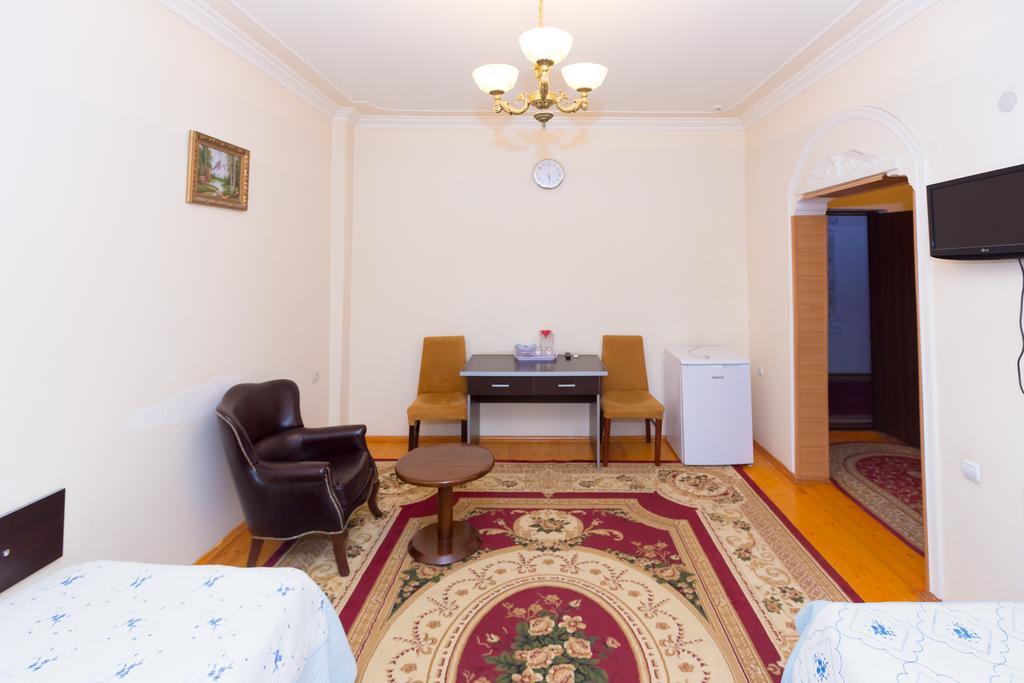 Araz Hotel Baku Extérieur photo