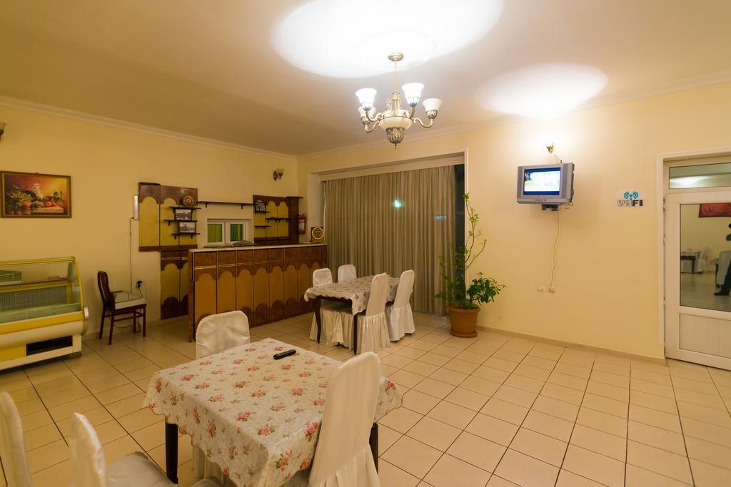 Araz Hotel Baku Extérieur photo