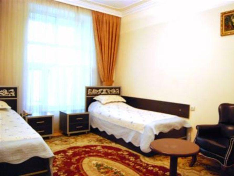Araz Hotel Baku Extérieur photo